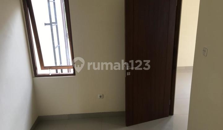 Dijual & Disewakan – Rumah Hoek Komplek Spring Garden Ciganitri Bandung 2
