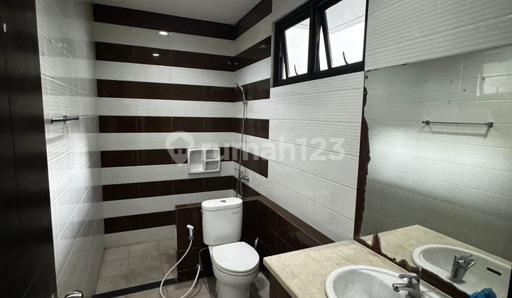 Dijual Rumah Cluster Eksklusif – Singgasana Pradana 2