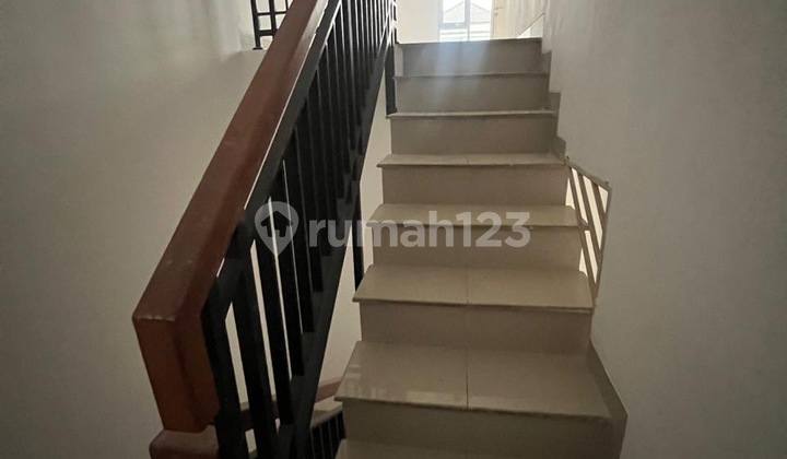 For Sale Minimalist House – Cluster One Gate Cherryfield Buah Batu 2