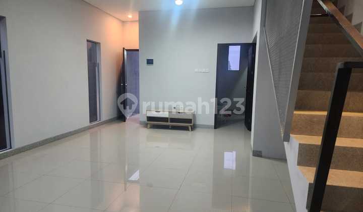 Dijual Rumah Baru Setiabudy Regency Dijual Rumah Baru Setiabudy Regency