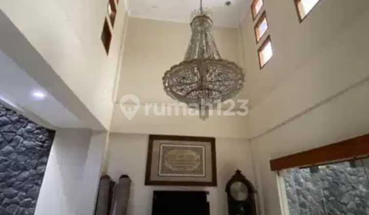 For Sale Ready-to-Occupy Hook House – Main Road Wing Bkr Bandung 2