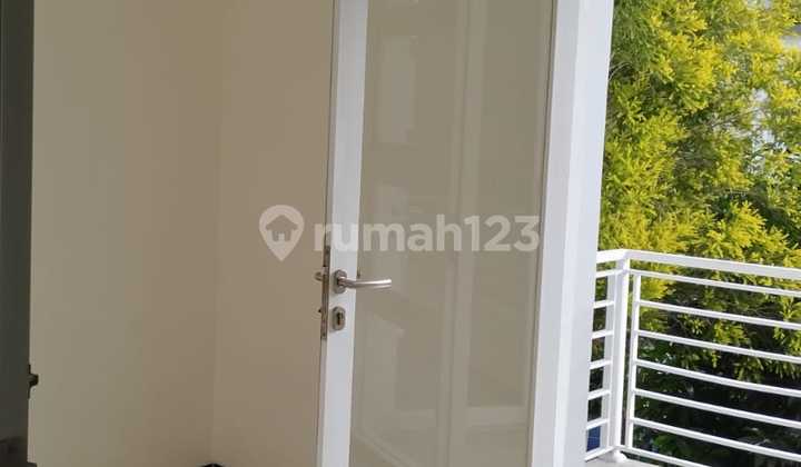 For Sale 2-Story House in Tki 5 Sommervile – Move-In Ready and Strategic Location For Sale 2-Story House in Tki 5 Sommervile – Move-In Ready and Strategic Location