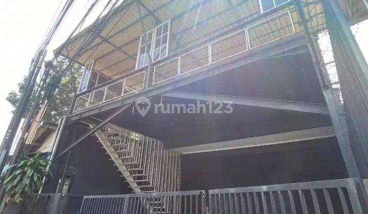 Disewakan Ruko Unik Siap Pakai Di Mainroad Kopo – Lokasi Strategis 1