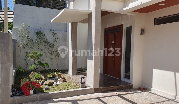 [dijual] Rumah Siap Huni Di Taman Kopo Katapang (tkk)desain Rapi | Sudah Renovasi | Harga Terjangkaurumah Minimalis Dengan Finishing Granit, Lokasi Nyaman, Cocok Untuk Hunian Keluarga Kecil Atau Investasi Properti Di Bandung Selatan.