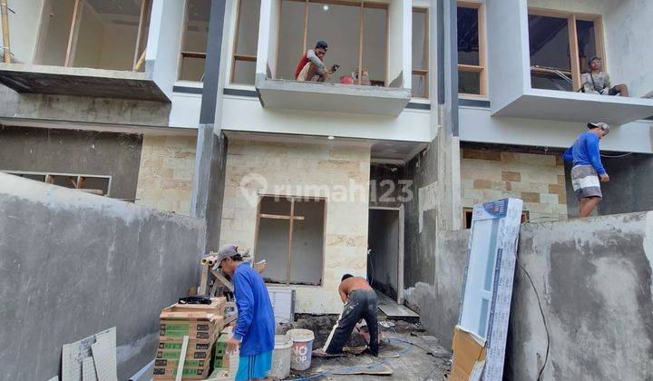 Rumah Cantik 2 Lantai Dekat Akses Tol Benoa Lokasi Strategis 10