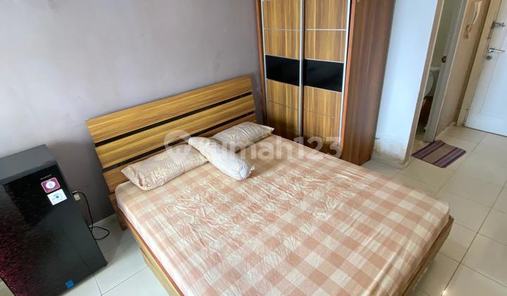 Disewakan Apartemen Green Lake Sunter Studio Semi Furnished