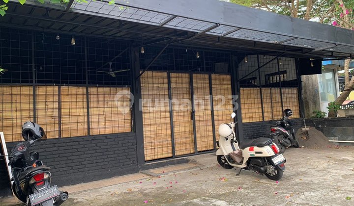 Noja Restaurant at Living World, Strategically Located and Bustling Noja Restaurant at Living World, Strategically Located and Bustling