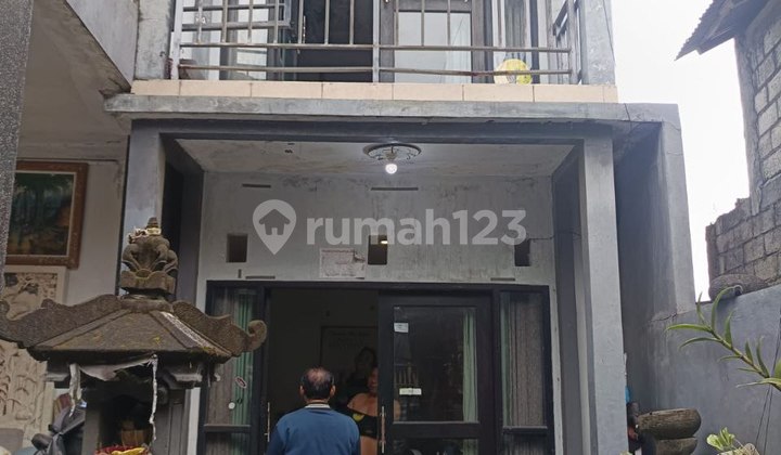 Rumah Padangsambyan Kelod Denpasar 1