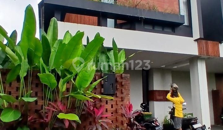 Villa 2 Lantai 2 Kamar Fully Furnished Di Kedewatan Ubud Bali 1