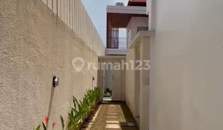 Dijual Dan Disewa 2 Unit Villa Baru Di Padonan Canggu Tibubeneng Dijual Dan Disewa 2 Unit Villa Baru Di Padonan Canggu Tibubeneng