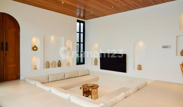 Luxury Villa for Monthly and Yearly Rent in Cepaka Near Tumbak Bayuh Luxury Villa for Monthly and Yearly Rent in Cepaka Near Tumbak Bayuh