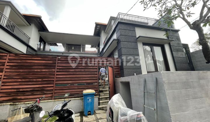 Disewakan Villa Umalas Semer Kerobokan Luas Tanah 3 Are Dekat Pusat Pembelanjaan Disewakan Villa Umalas Semer Kerobokan Luas Tanah 3 Are Dekat Pusat Pembelanjaan