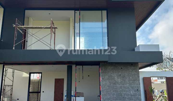 Villa Brand New Full View Rice Field Location Premium Villa Brand New Full View Rice Field Location Premium