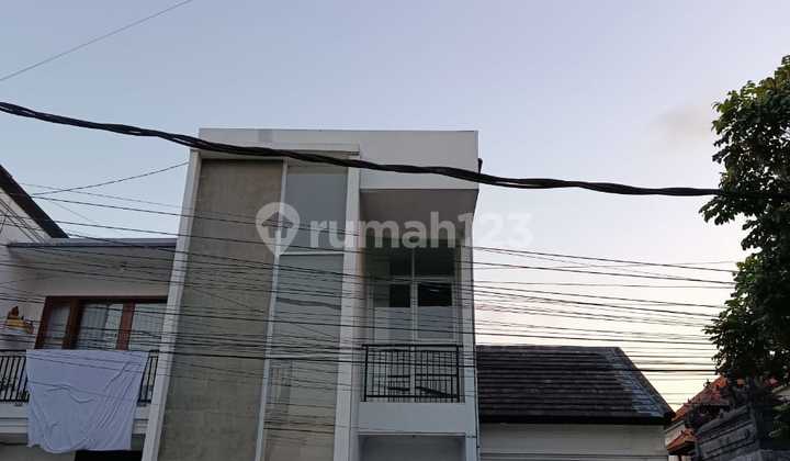 For Rent House Strategic Location Jimbaran