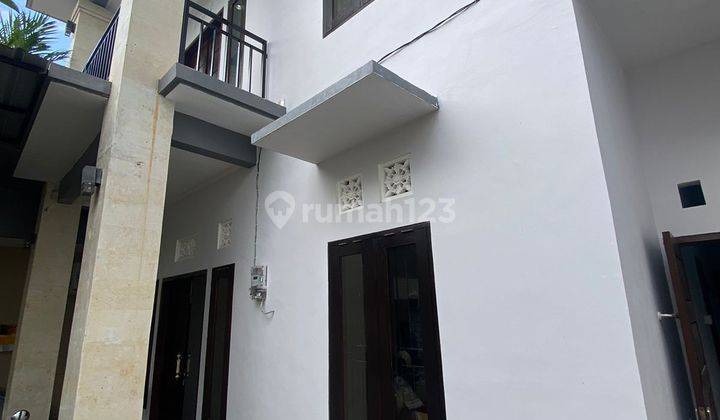 Dikontrakkan Rumah 2 Lantai Baru Direnovasi  1