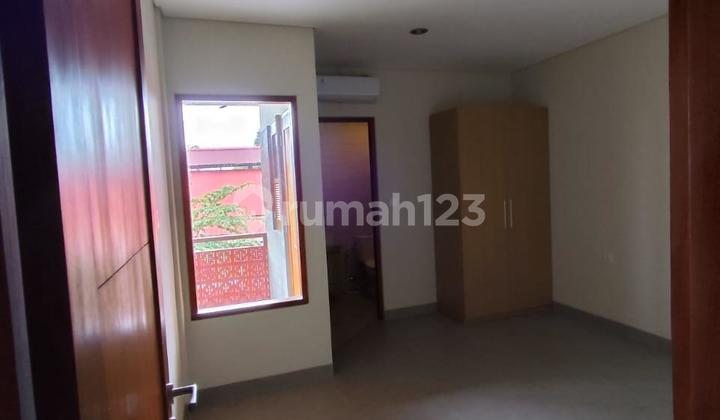 For Sale. New Villa Sanur Kauh 2