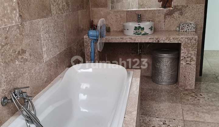 Disewajan Villa Luas Sanur 2