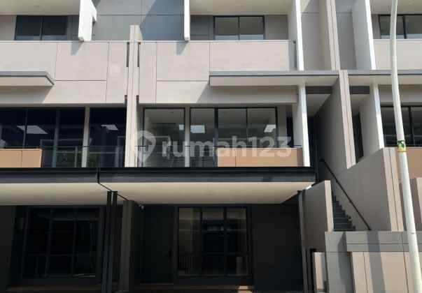 Asya Cluster Kelimutu Wide House 7 with 3BR 3 Bathrooms Neat Ready to Live In Asya Cluster Kelimutu Wide House 7 with 3BR 3 Bathrooms Neat Ready to Live In