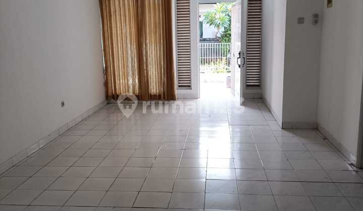 Modern Park Quick Sale Flood-Free Home Near Aeon Mall and Ikea, Toll Gate Access.