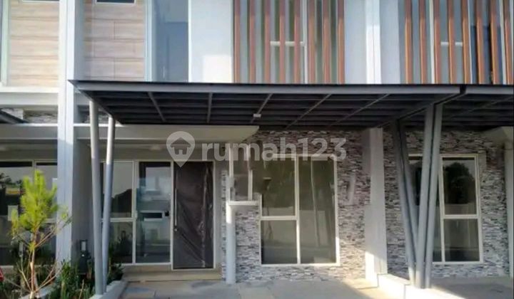 Mississippi Jakarta Garden City, Neat House, 6 Meters Wide, 5 Minutes Access to Aeon Mall & Ikea Cakung, East Jakarta Mississippi Jakarta Garden City, Neat House, 6 Meters Wide, 5 Minutes Access to Aeon Mall & Ikea Cakung, East Jakarta