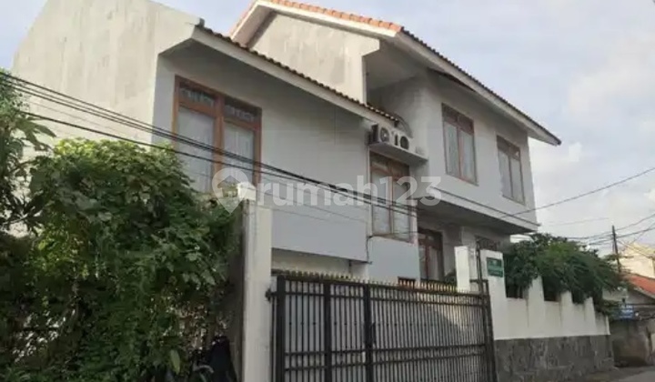 Dijual Rumah Bagus Murah 2 Lantai Di Radio Dalam
