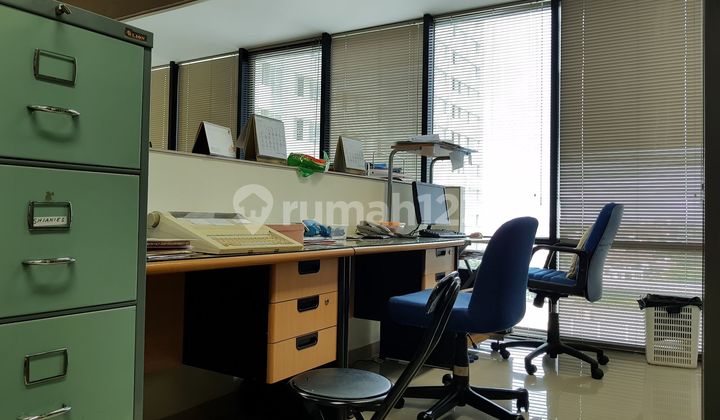 For Sale Office Space Unit in Nifarro Park ITS Tower Pejaten For Sale Office Space Unit in Nifarro Park ITS Tower Pejaten