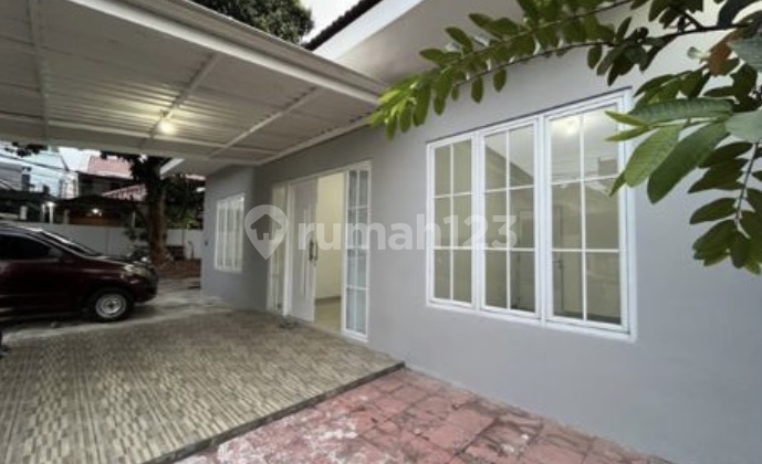 Dijual Rumah Luas Asri Di Pejaten Timur 2