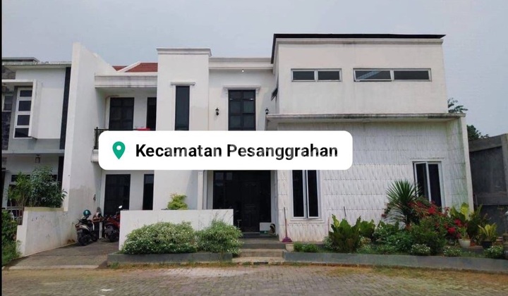 For Sale 2-Story House in Puripakita Pesanggrahan South Jakarta