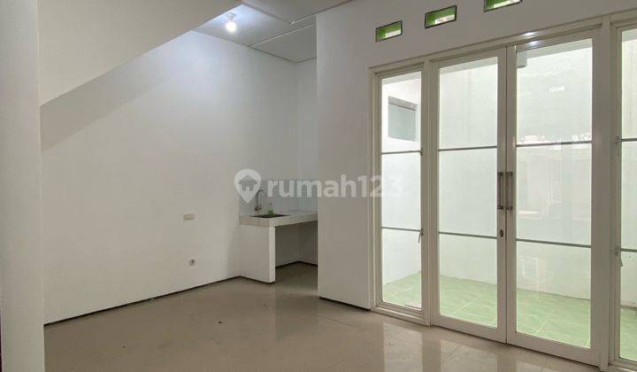 Disewakan Rumah 2 Lantai Area Binus Araya Malang 2