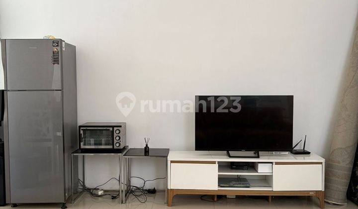 Disewakan Rumah 2 Lantai Full Furnish di Green Orchid 2