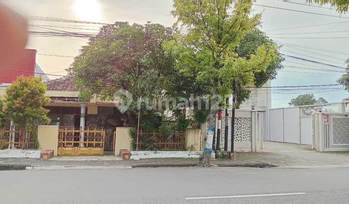Dijual Rumah Vintage Hitung Tanah di Ngawi 2