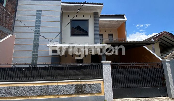 DIJUAL/DISEWAKAN RUMAH KOST di LANDUNGSARI