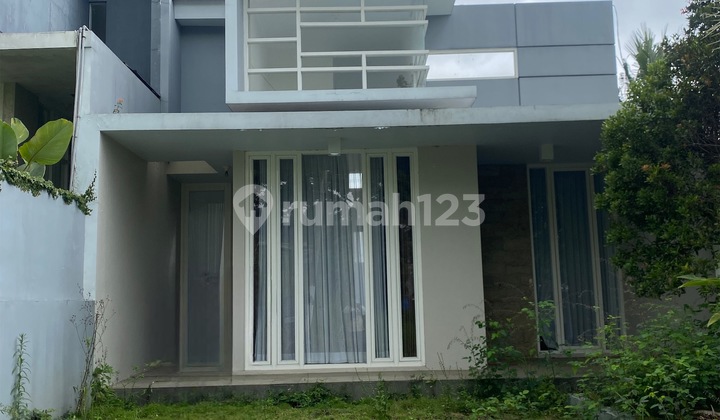 Dijual Villa Aktif Di Kota Wisata Batu Dekat Bns