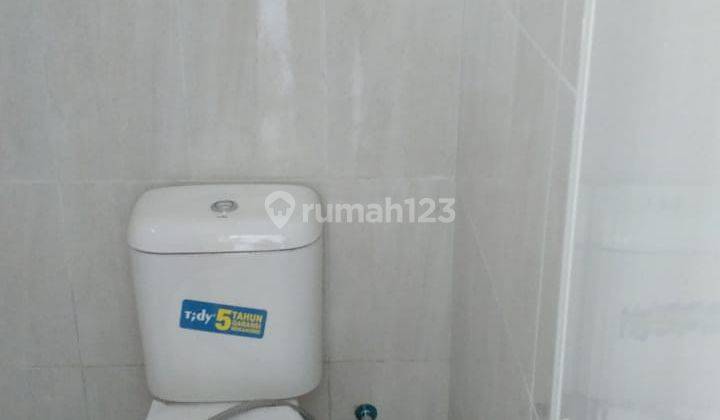 Ruko 2 Lantai Raya Bratang Baru Siap Huni. 2