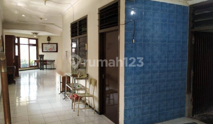 Jual/Sewa Ruko Hook Jalan Raya Kota Mojokerto.