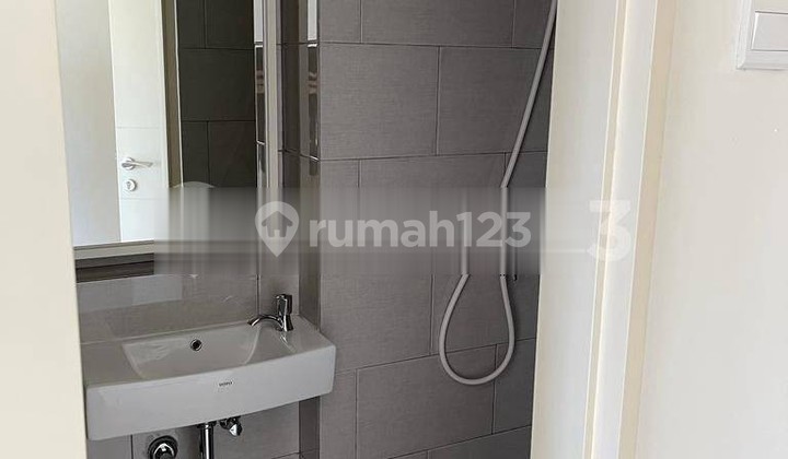 APARTMENT 1 BR MURAH AMOR PAKUWON CITY SURABAYA TYPE STUDIO KOSONGAN 2