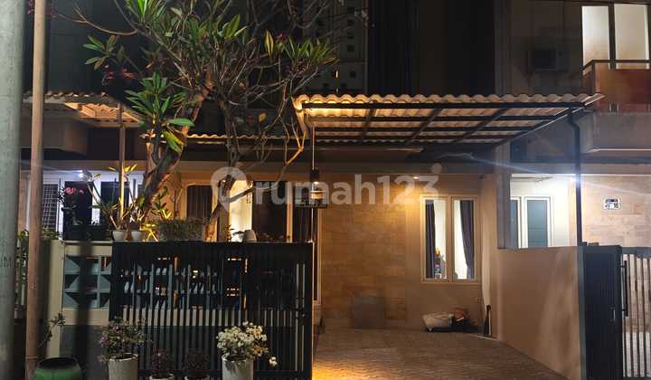 GOLDEN BERRY SHM , RUMAH 2 LANTAI SIAP HUNI 950 JUTA NEGO