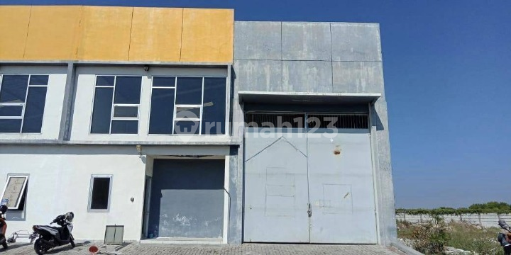 Ready-to-Use Warehouse in Dascoland Gresik