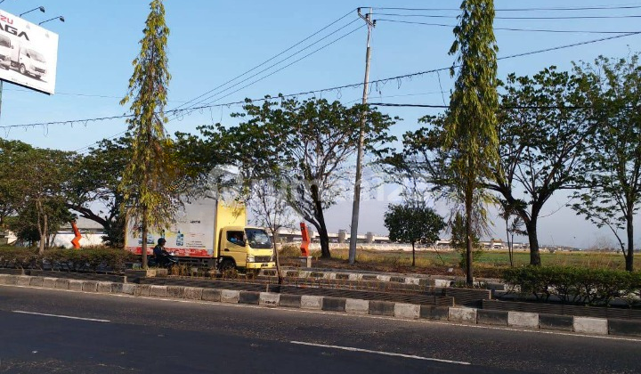 LAND 49.121M2 HGB, MAIN STREET DR WAHIDIN SUDIRO HUSODO KEBOMAS GRESIK