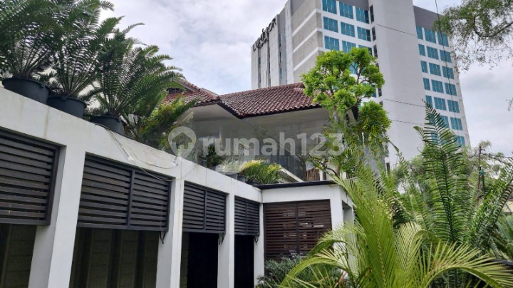 RUMAH MEWAH DI JL RAYA TENGGILIS UTARA SURABAYA ISTIMEWA 2