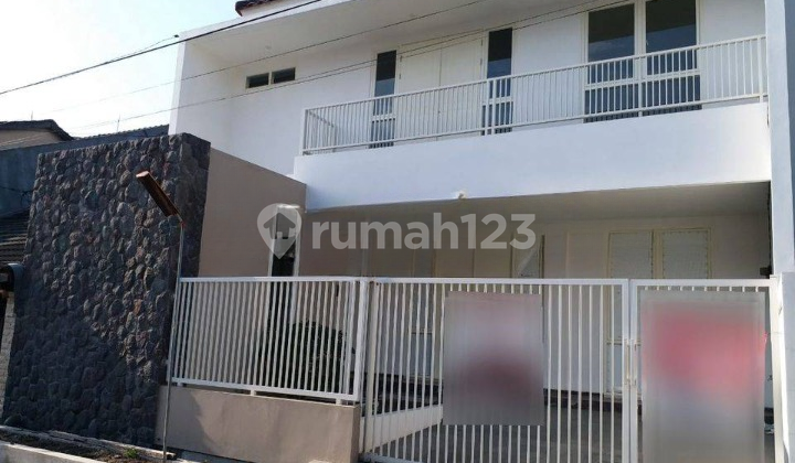 NEW 2-STORY FREEHOLD HOUSE IN RUNGKUT MAPAN TENGAH, SURABAYA, SUITABLE FOR BUSINESS USE 2