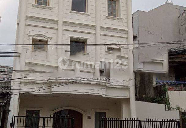 4-STORY SHOPHOUSE, EXCELLENT READY TO USE MAMPANG PRAPATAN JAKARTA 2