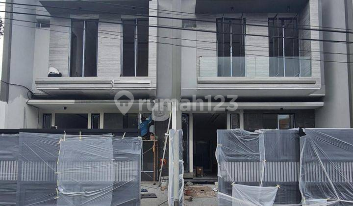 DHARMAHUSADA INDAH LEBAR 6 HANYA 3M SAJA. GRESS SIAP HUNI 1