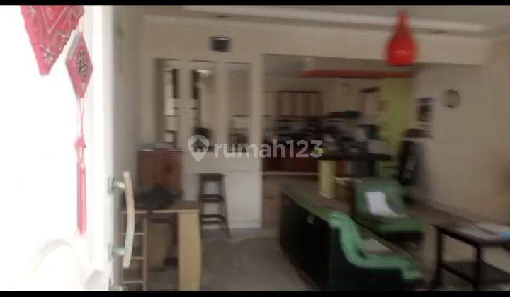 Jual Rumah 1 Lantai Hitung Tanah Strategis Murah Shm Depan Taman 2