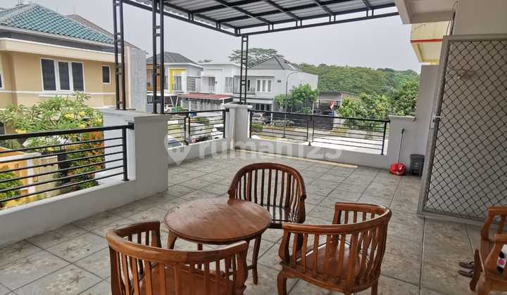 Dijual Rumah 2 Lantai Full Renov Siap Huni Bebas Banjir Termurah Strategis Shm Nego