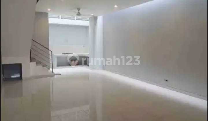 For Sale 2-Story Ready-to-Occupy House Cheapest Taman Ratu Kebon Jeruk Strategic SHM Negotiable