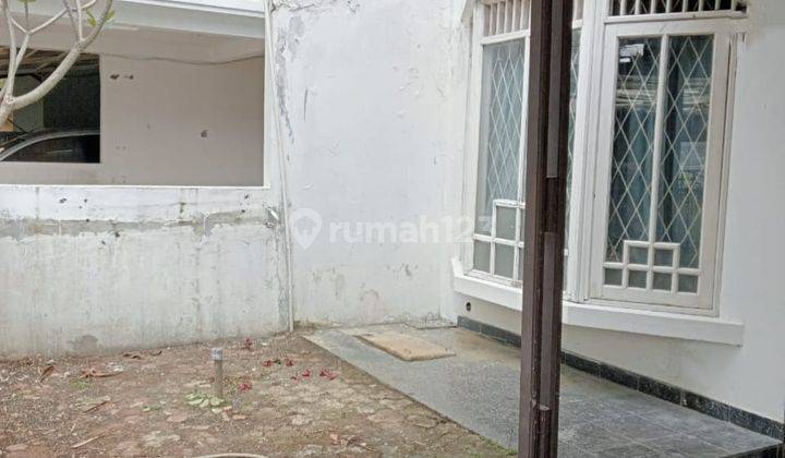 Dijual Rumah 2 Lantai Siap Huni Strategis Harga Terbaik Shm Nego 1