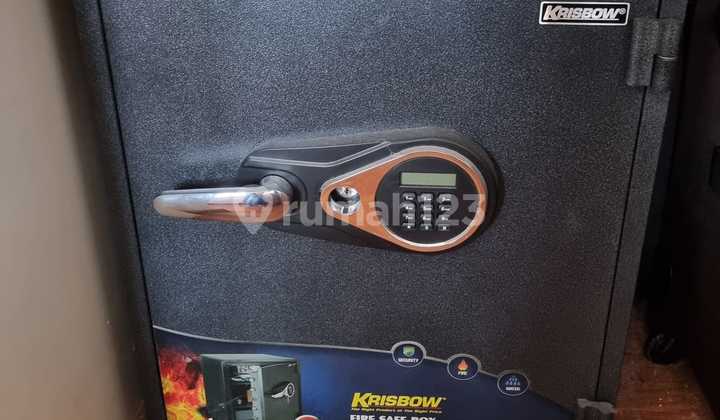 For Sale Luxury Cluster House Ready to Occupied 2 Floors Furnished Cheapest Strategia SHM Negotiable 2