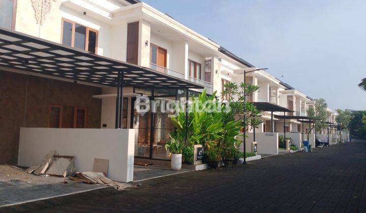 RUMAH DI SUNSET ROAD / SEMINYAK , ONE GATE SYSTEM 1