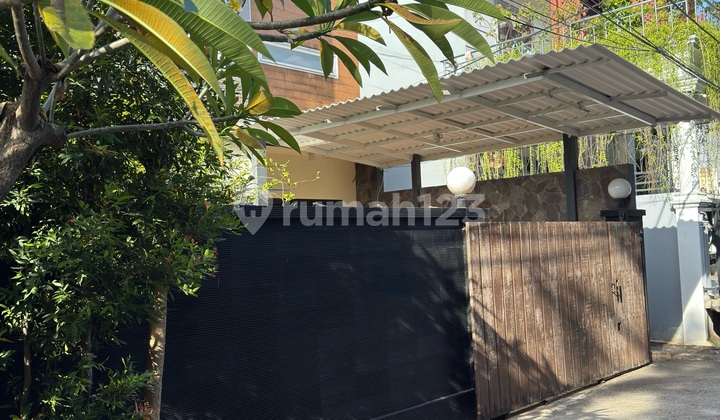 Nice Minimalist 2-Story House in Pulonangka, Main Road, Flood-Free 2